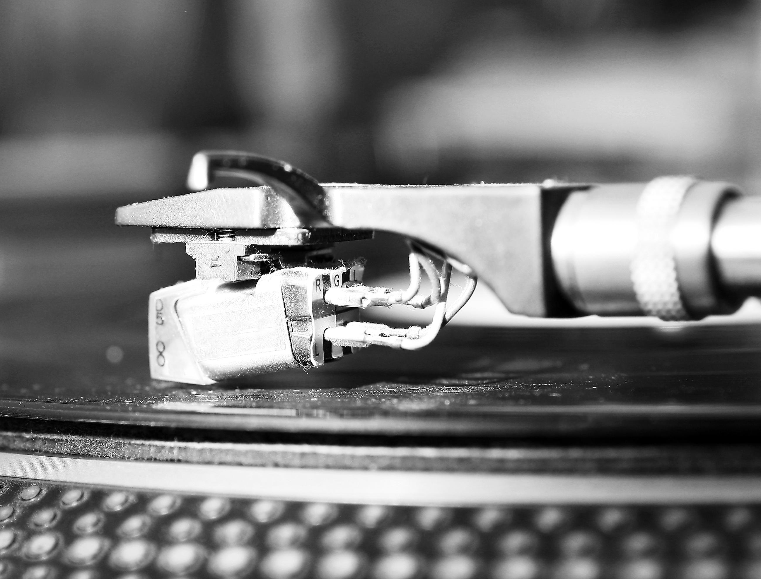 Cued Up DJ