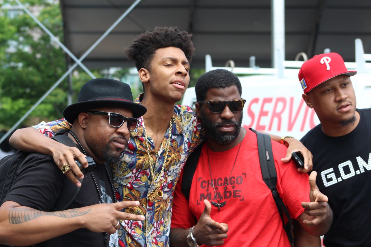 Backstage At The Roots