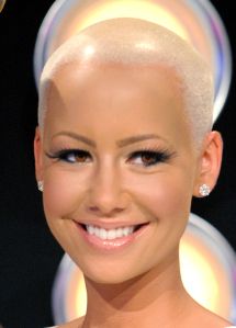 2011 MTV Video Music Awards - Arrivals