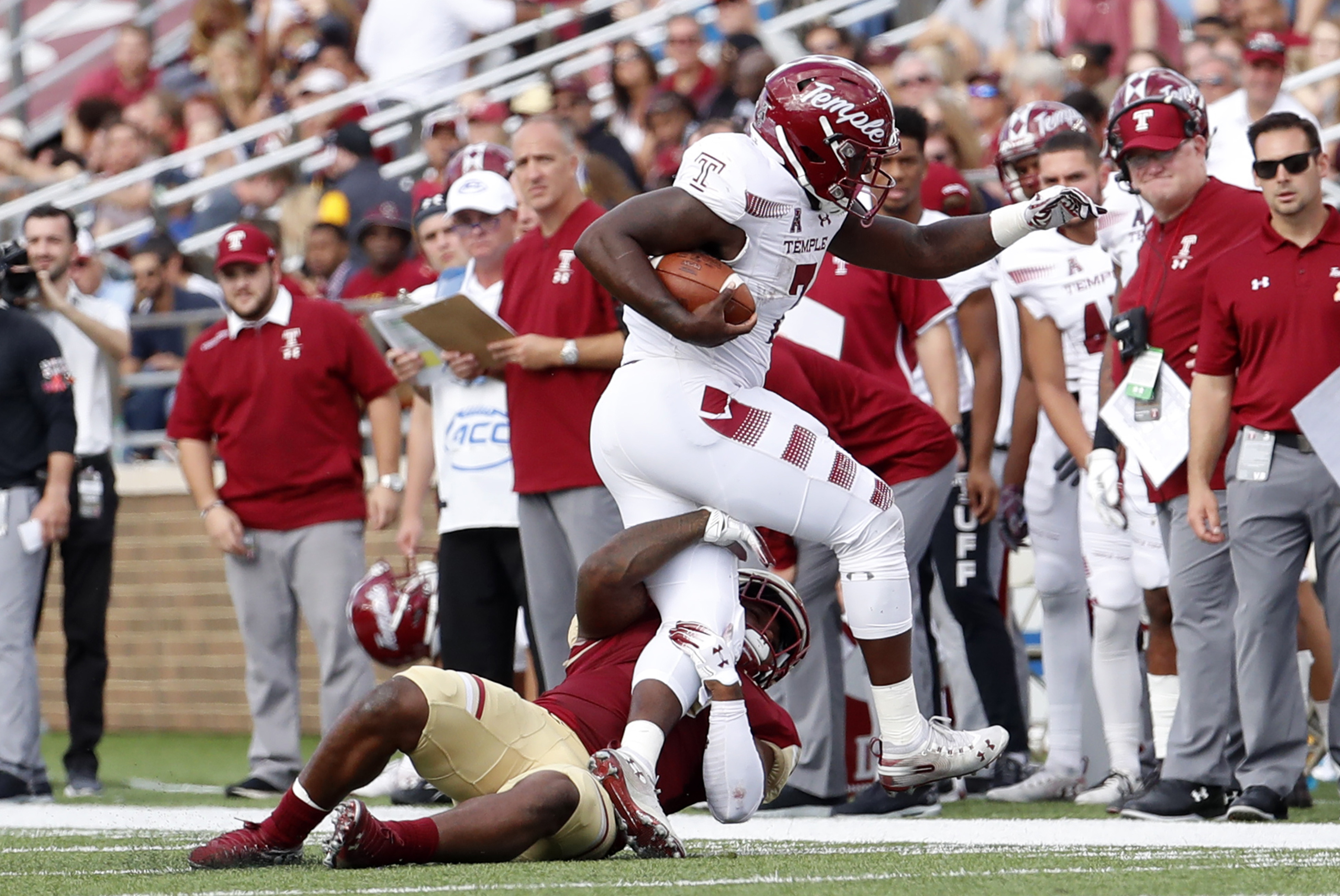 COLLEGE FOOTBALL: SEP 29 Temple at Boston College