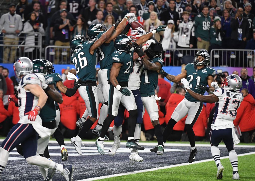 AMFOOT-NFL-SUPERBOWL-EAGLES-PATRIOTS