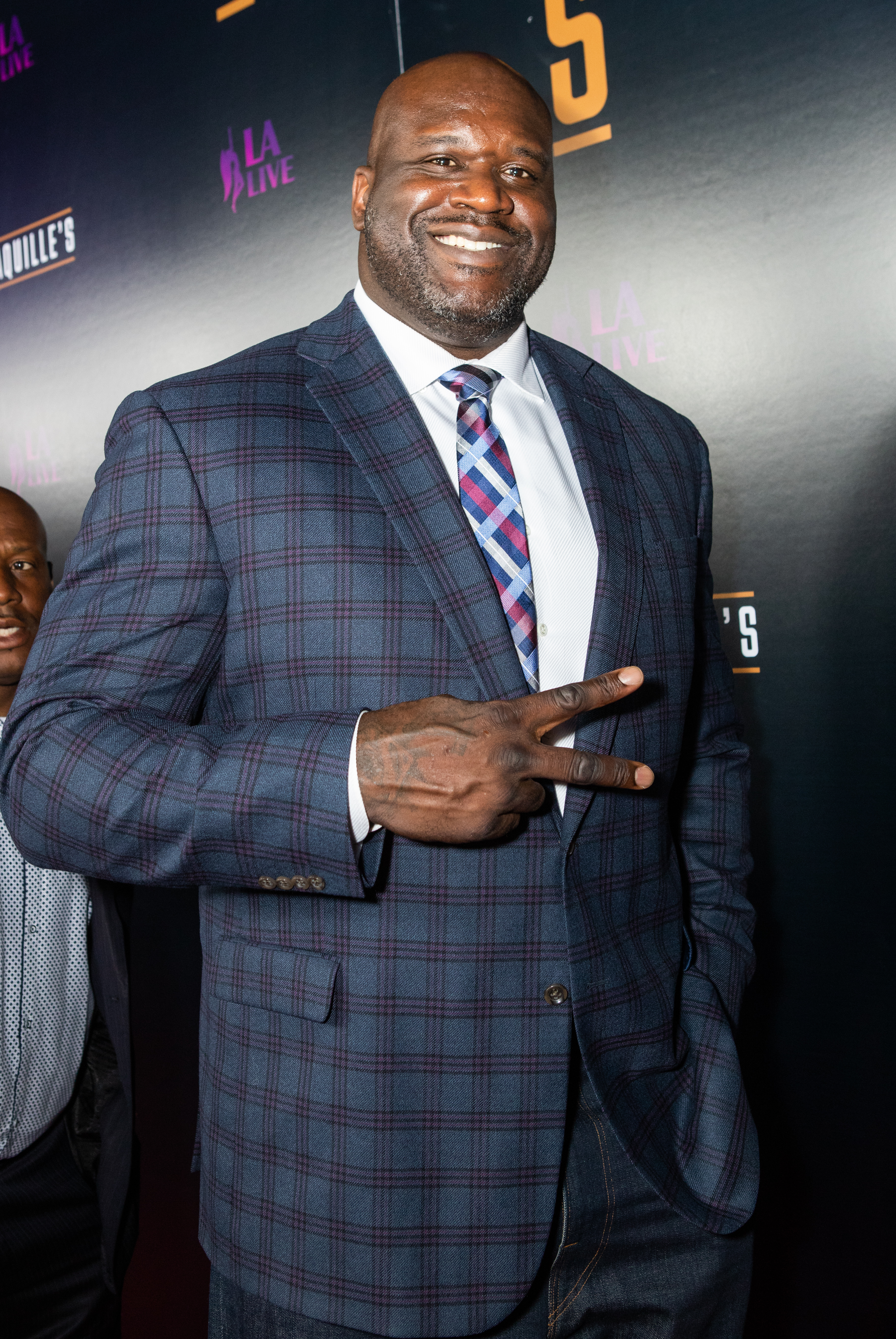 Shaquille O'Neal Opens SHAQUILLE'S at LA Live