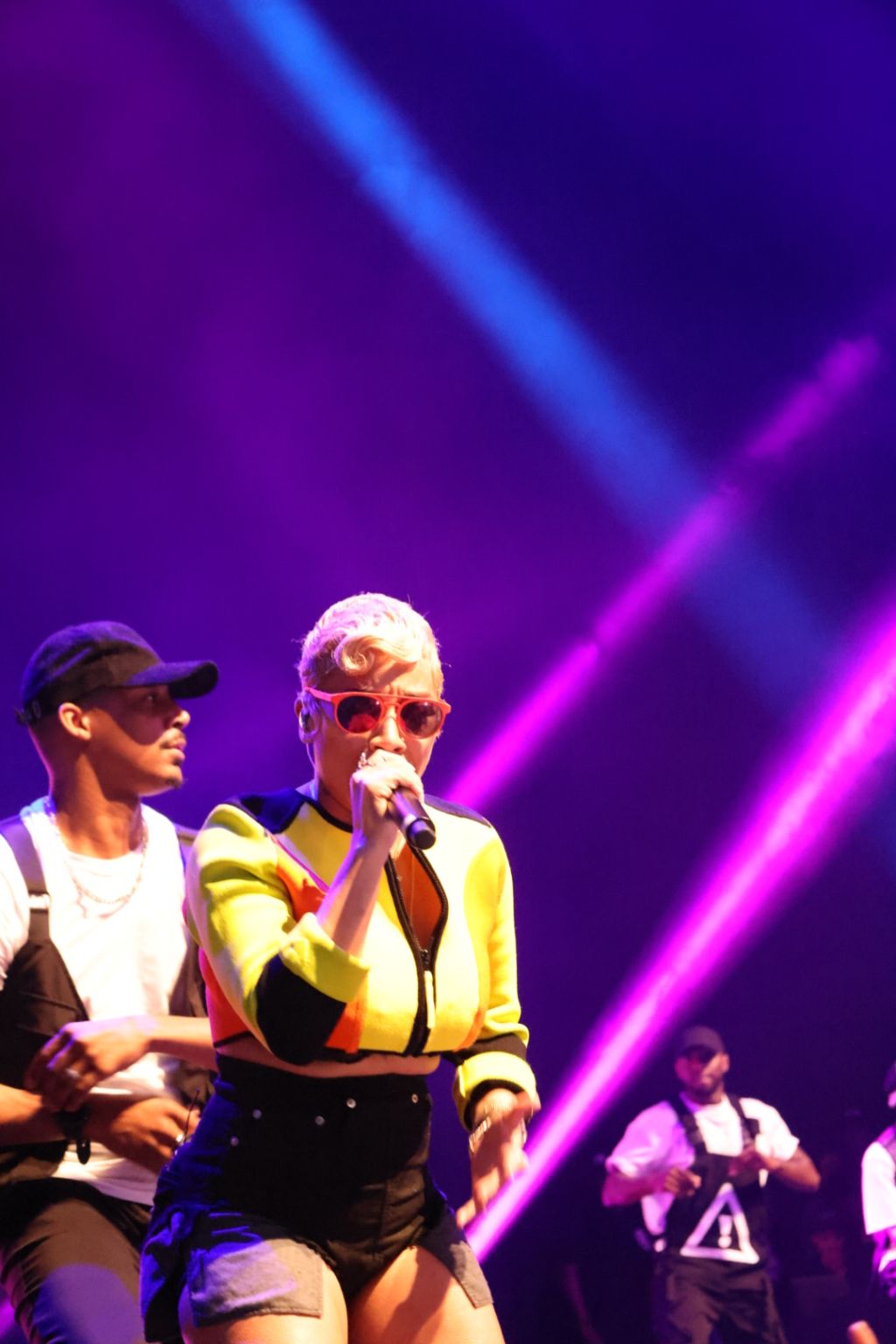Keyshia Cole Tears the RNB Fest Stage DOWN!