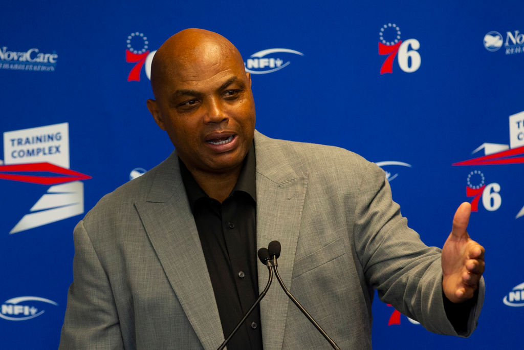 Philadelphia 76ers Unveil Charles Barkley Sculpture