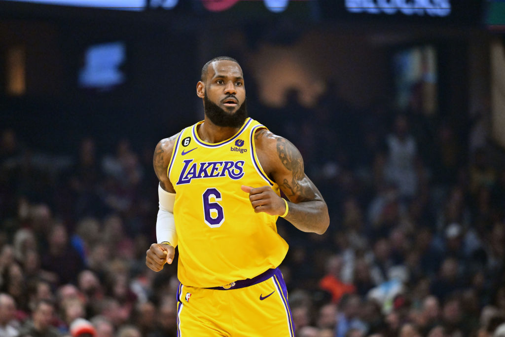 Los Angeles Lakers v Cleveland Cavaliers