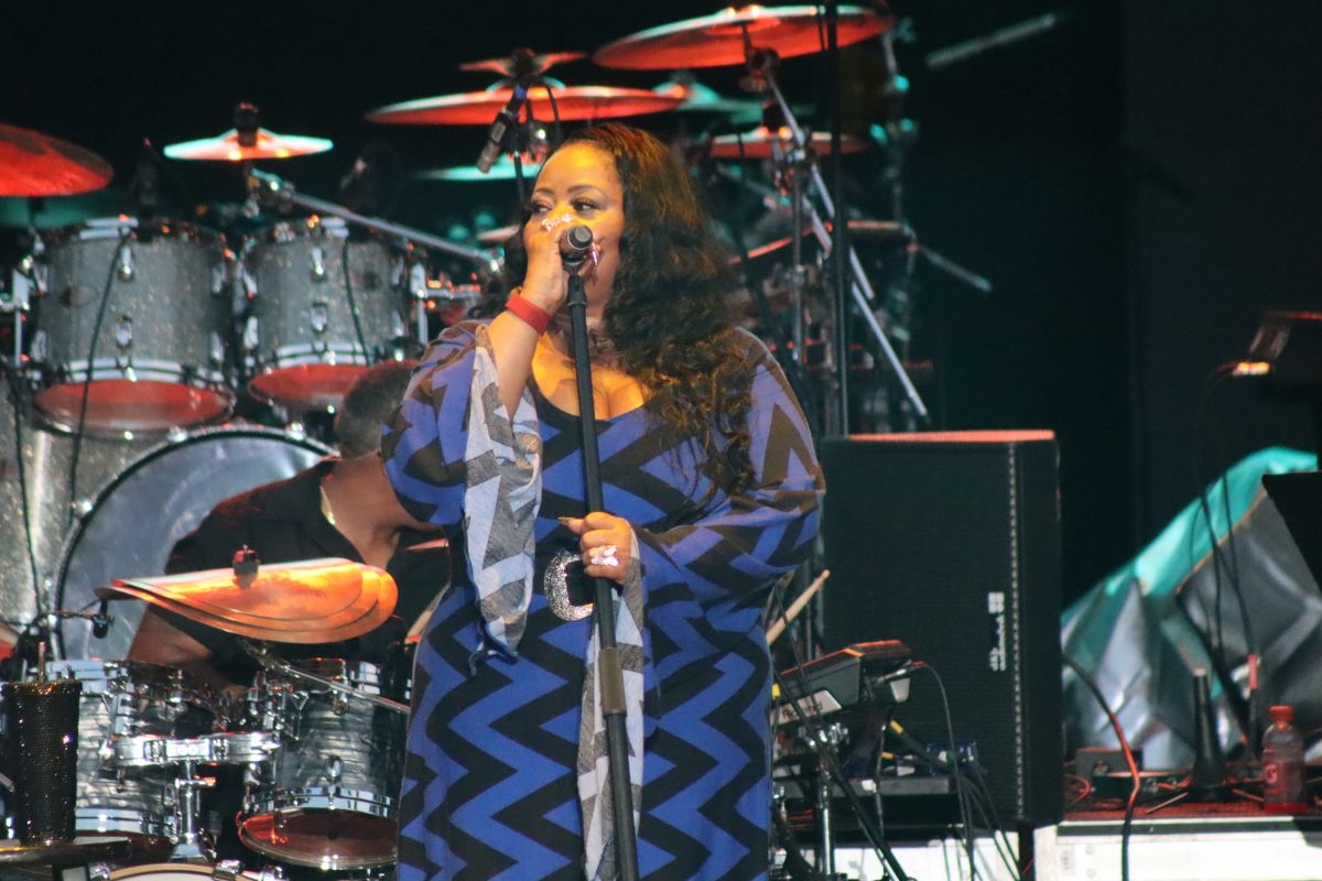 Kem at the Dell Music Center 8/1 Featuring Mike Phillips, Maysa, and Brian Culbertson