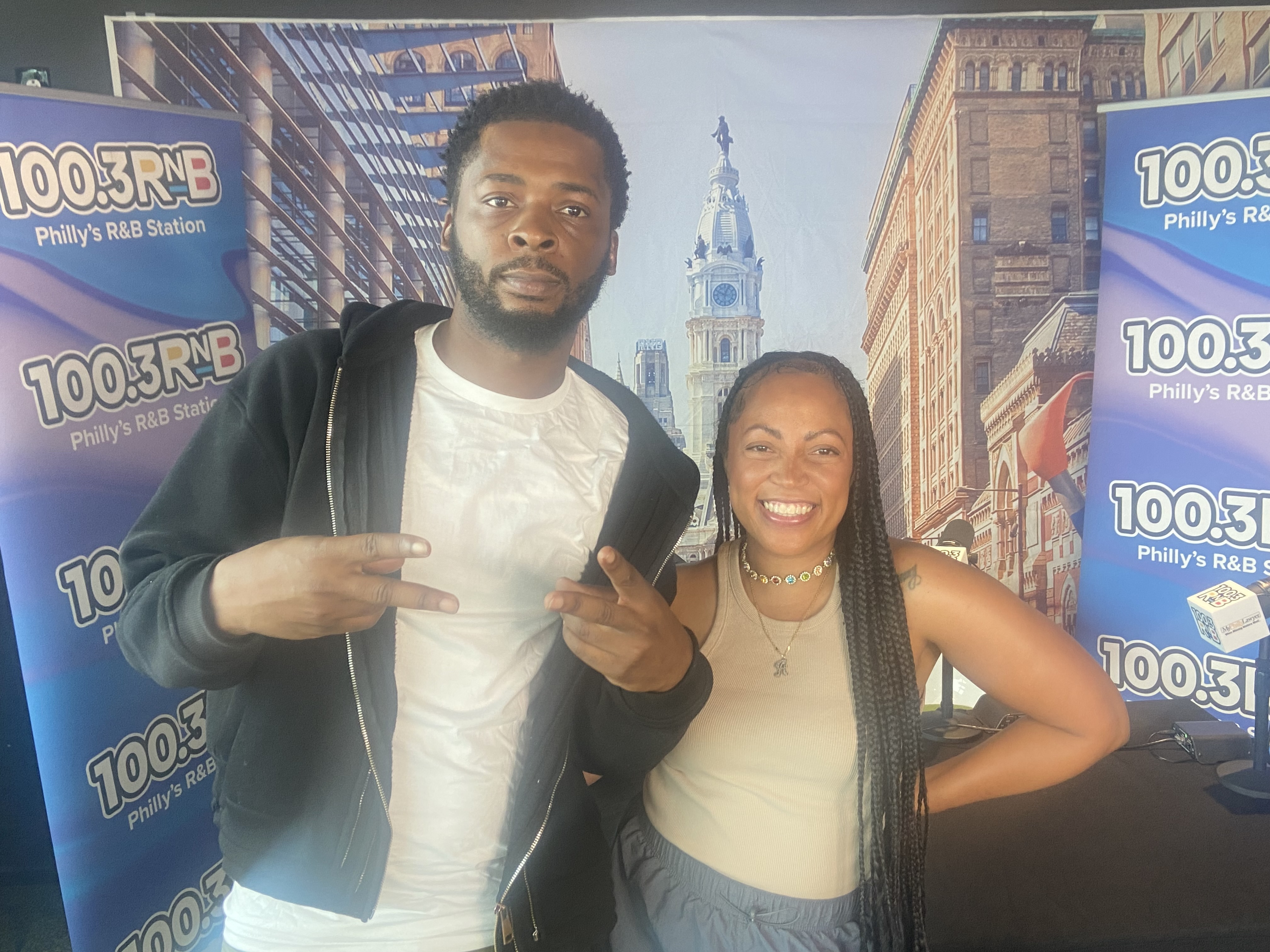 Rapper KUR stopped by the studio to catch up with ASHMAC to talk all things Voting in the upcoming election, his new album THURL including the new single 'Peach Snapple' and allowing himself to step outside of his comfort zone.