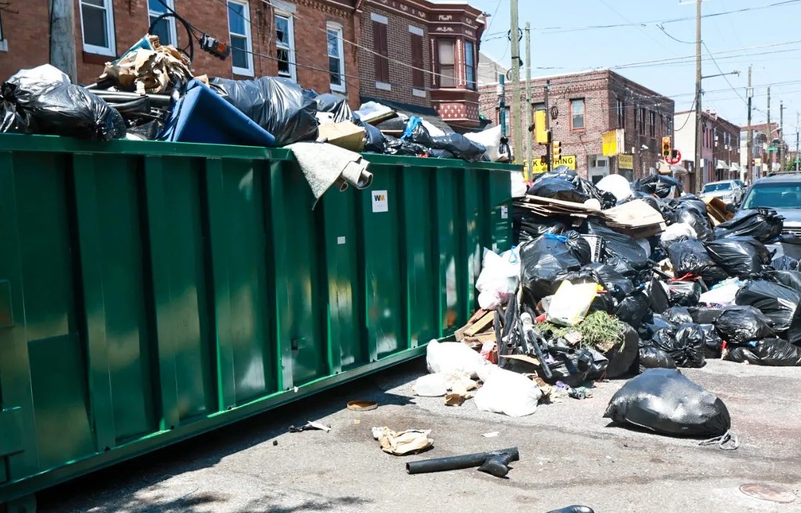 The Strike is over - Philly union strike trash pickup now starts