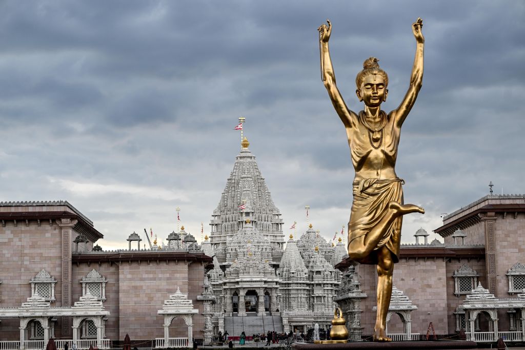 World's largest Hindu temple outside India opens in New Jersey