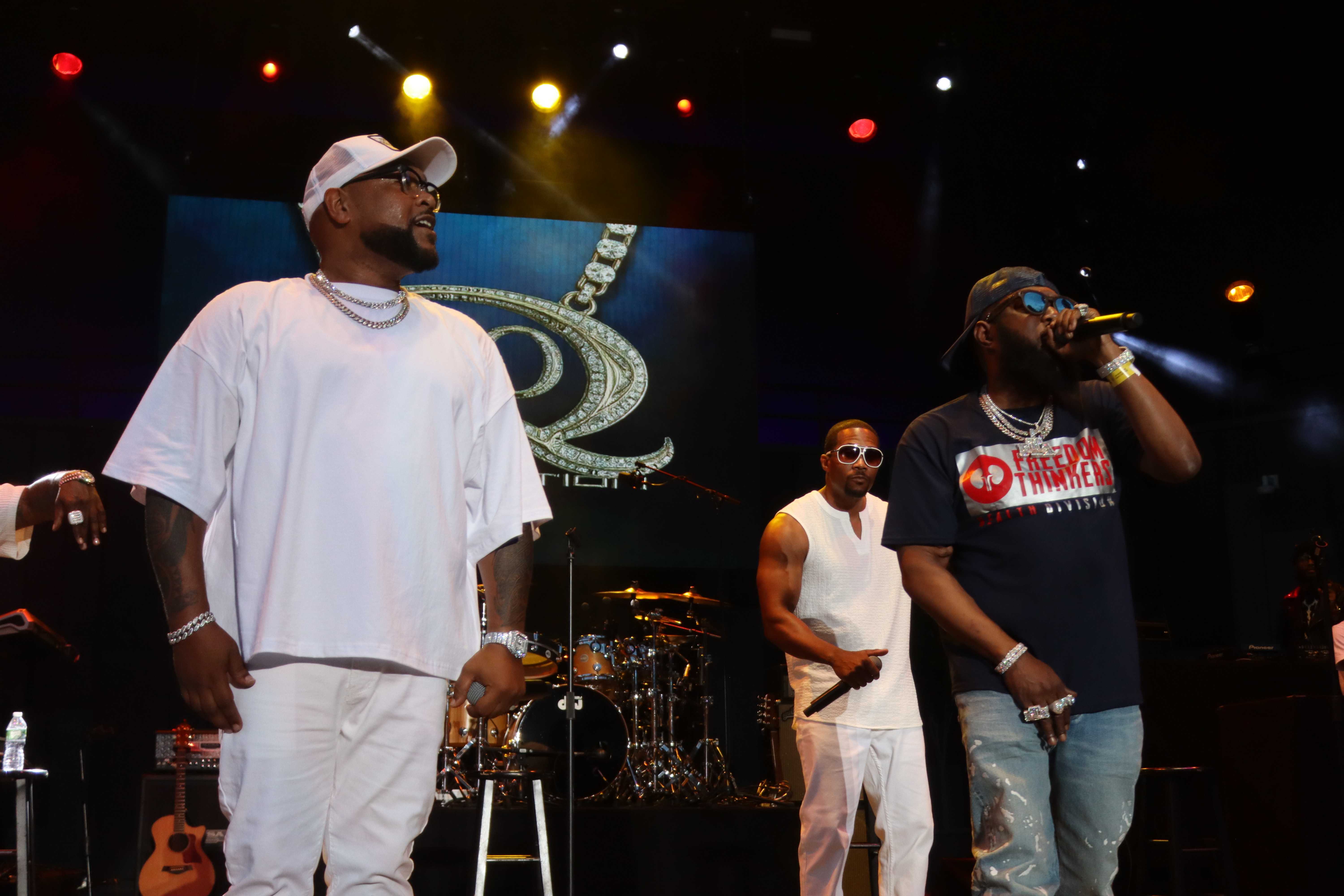 Dell Music Center Show 8-29: No Question, Lloyd, Xscpae