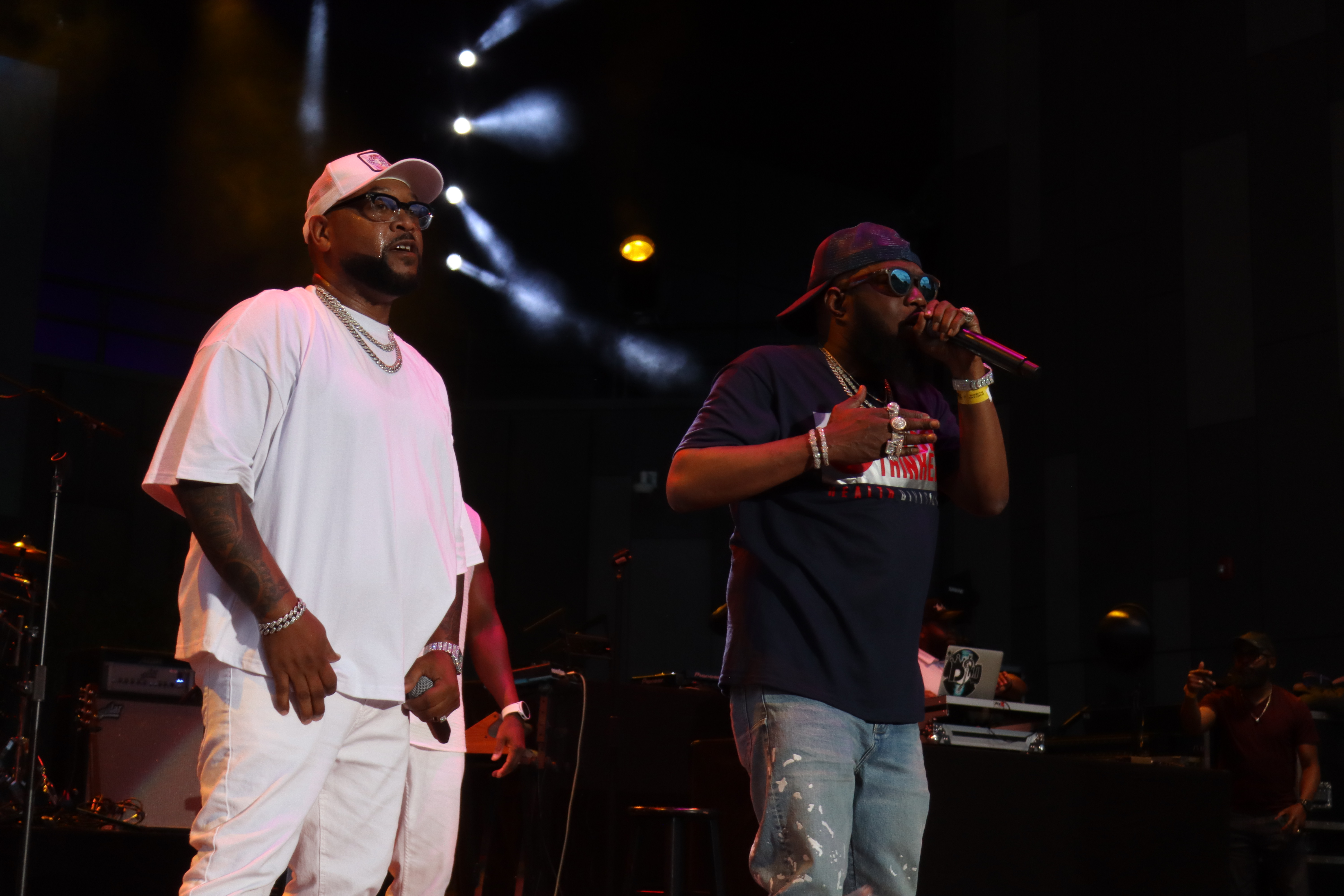 Dell Music Center Show 8-29: No Question, Lloyd, Xscpae