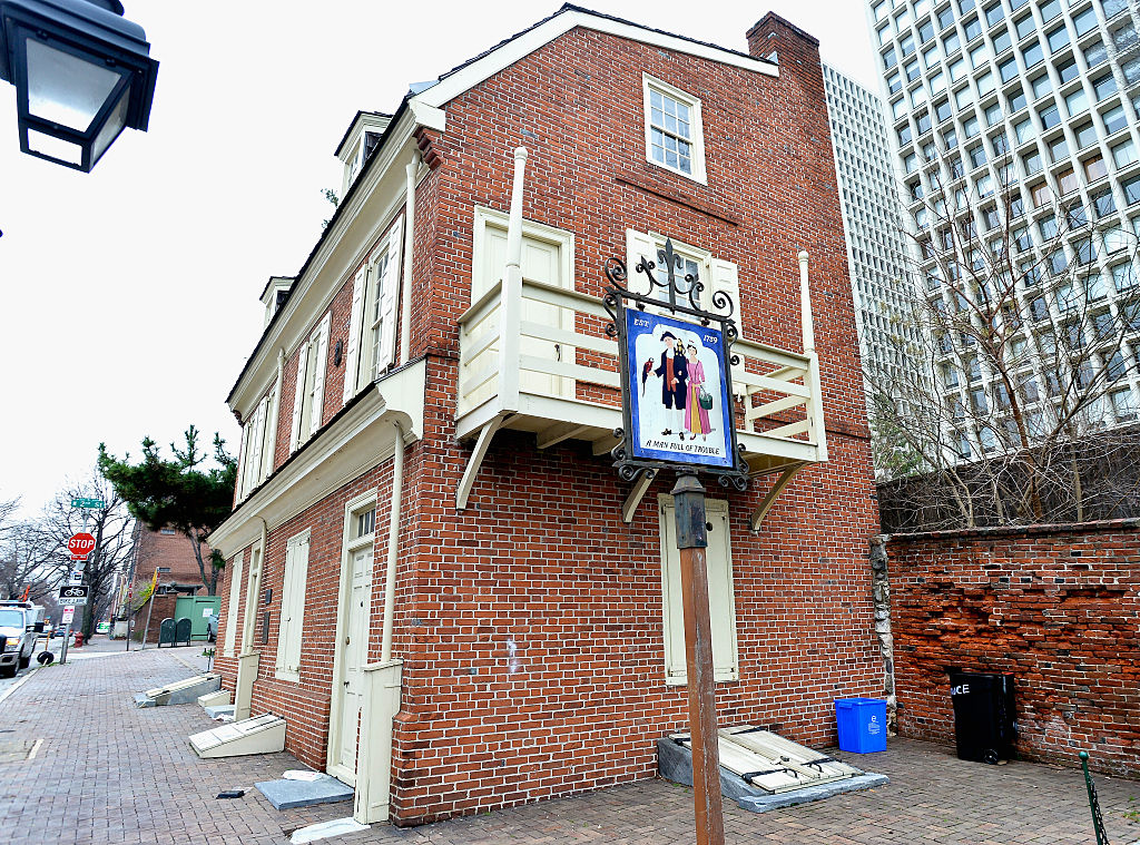 Philadelphia Exteriors And Landmarks